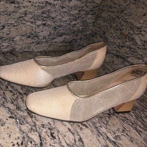 Dolcis Gold heels